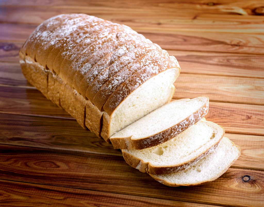 keeping-the-king-of-the-table-bread-kosher-behind-the-union-symbol